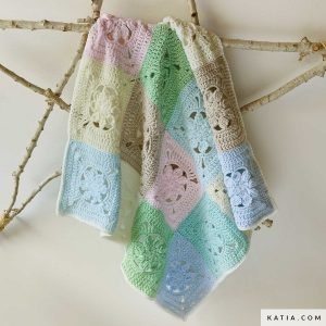 Kit para tejer “Bunny Blanket” de Katia